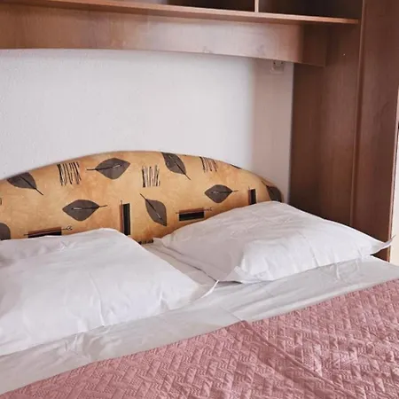 Milena-miki 아파트 마카르스카