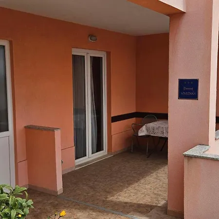 Appartement Milena-miki Makarska